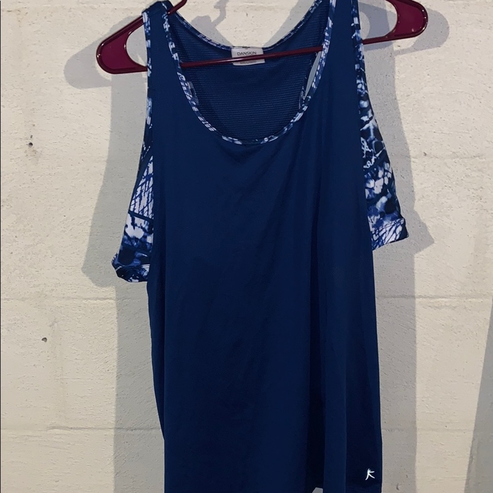 Workout tank top